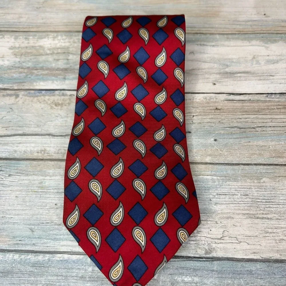 Brooks Brothers Makers Vintage Men Neck Tie Paisley Red Silk Made USA Mens‎